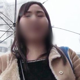 【中出し】巨尻を持つぽっちゃりBODY熟女（47）◆性的快感に揺れながら身をよじり悶え喘ぎ、ぽっちゃりBODY震わせイキ狂い！膣内射精！ FC2-PPV-3998961