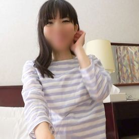 【個撮】のアパレル店員(29歳) 騎乗位で気持ち良すぎて体を反らすと、腹筋をうっすら浮かせながらイク！ FC2-PPV-4084382