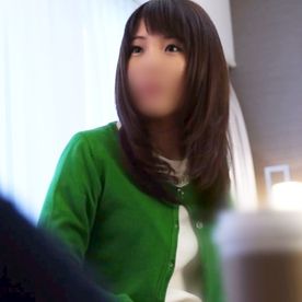 【個撮】清楚でウブな24歳のりさちゃん。 ぎこちないフェラから一変、生ハメで覚醒してどエロい騎乗位を披露してくれました。 FC2-PPV-4196131