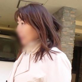 【熟女】巨尻を持つ54歳・ぽっちゃり熟女◆求められるがままにご奉仕プレイに興じ、硬いチ○ポに抱き心地の良さそうな白肌の身体を震わせてイキ狂い！ FC2-PPV-4158198