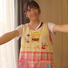 【素人】剛毛すぎてケツ毛までびっしり生えた保育士”ゆかちゃん” バックが好みのようで、快感が強すぎるあまり白目に！？ FC2-PPV-4070098