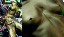 街角合法ストリップ。乳首丸出し金粉ショー01