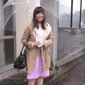 《中出し》美尻を持つ32歳・専業主婦人妻◆旦那が出張中に浮気相手を自宅に連れ込みハメ撮りSEX◆ローターオナニーでエロスイッチON⇒巨根チ○ポでガン突きされて連続イキ！どっぷり腟内射精！ FC2-PPV-4406465