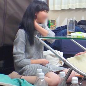 【個撮】超スレンダー×貧乳の清純系女子あいなちゃん。 避妊具無しチンポの虜になり、豪快に開脚しながらのSEXでイク～♥ FC2-PPV-4246452