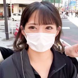 【本編マスクなし】池袋コンカフェ嬢18歳　人生初の中出しに戸惑いながらも連続痙攣絶頂 FC2-PPV-4234966