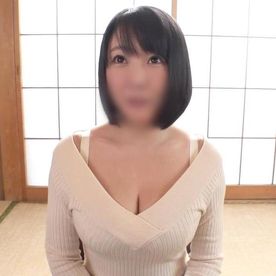 《熟女》目が釘付けになるIカップ爆乳を持つ癒し系熟女（38）◆エロボディをじっくり堪能！パイズリご奉仕⇒生チ○ポでヨガりイキ！ FC2-PPV-4304498