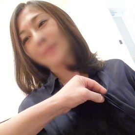 【中出し】出来る女を感じさせる美熟女（51）◆M気質の五十路熟女を責め立てる！メス顔イキ！どっぷり腟内射精！ FC2-PPV-4638551