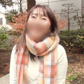 【人妻／熟女】還暦手前の穏やか性格なぽっちゃりパート主婦。デカ尻肉揺らして激ピスにヨガリ淫れる中出しセックス。 FC2-PPV-4361976