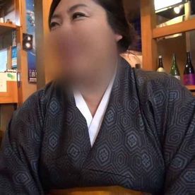 【素人】ぽっちゃり巨乳女将さん。行きつけのお店の女将と激しいSEXでイカセまくってやりました。 FC2-PPV-4349932