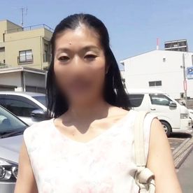 《中出し》ドマゾなアラフォー人妻◆拘◯して連続イカせ！チ〇ポ突きしてあげると即絶頂の嵐！どっぷり膣内射精！ FC2-PPV-4352366