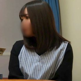 【個撮】巨尻にムチムチ太ももの色白女子。 経験浅め肉厚おまんこを初生ハメで中イキさせて大量中出し。 FC2-PPV-4493644