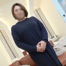 【人妻／熟女】51才レジ打ちパートのぽっちゃり奥さま。ムチムチ爆乳ぷるんっと揺らして淫れる中出しセックス。 FC2-PPV-4367845