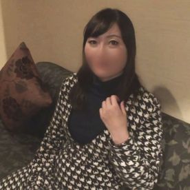 【人妻NTR】肌艶良くて感度も抜群な４５歳美人妻。若者チンコで突かれてガチ喘ぎ。 FC2-PPV-4323025