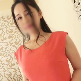 《中出し》肉厚デカ尻！濃厚なフェロモンを持つ美熟女◆激突き獣の交尾！膣から溢れ出るほどのたっぷりザーメン中出し！ FC2-PPV-4480586