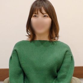 【素人／個撮】25歳清楚ルックスな美人カフェ店民さん。エロ本能丸出しで肉棒快感にヨガリ淫れる中出しセックス。 FC2-PPV-4647318