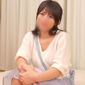 【個撮】可愛すぎる清楚大学生めいりちゃん♥ 男友達と初めてのゴム無しセックスを体験して中イキしちゃう♥ FC2-PPV-4493179