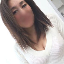 【人妻不倫】ミニスカ＆Tバック下着姿の専業主婦。他人チンポで中出しFUCK。 FC2-PPV-4464000