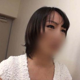 【素人】ショートカットの清楚系お姉さん。やらしい痴女テクでザーメン搾り取られちゃいました。 FC2-PPV-4473457