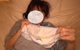 【SEX交渉術動画一の巻】下着を売りたいだけなのに…押されて前戯…更にセックスです。 FC2-PPV-4442306