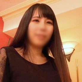 【素人】清楚な22歳、かすみちゃん。甘えた声を漏らして喘ぎまくる。天然ローションびっしょりマ○コを突いて突いて突きまくる。巨根チ○ポでイキ狂い。 FC2-PPV-4474392