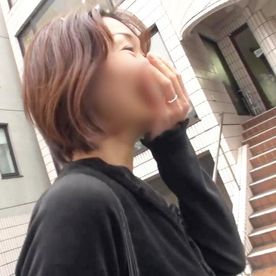 【熟女】43歳のスレンダー人妻さんとハメ撮りプレイ◆スレンダーボディ震わせ連続イキ！！熟女ハメ撮りドキュメント！ FC2-PPV-4463214