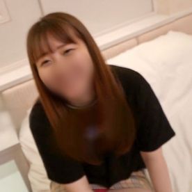 【素人／個撮】24歳美容師の茶髪ロングのビッチセフレ。巨尻をバックからパンパン突きまくるハメ撮りセックス。 FC2-PPV-4542530