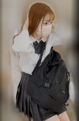 【希少】声優目指す控えめ美人の県.立18歳。制服の彼女を脱がせて精液枯渇するまで生中出し。【別途高画質送付】 FC2-PPV-4482606