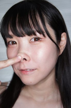 女体探検隊64　えりかの鼻　鼻の穴を見られて興奮する変態美女、自ら広げ刺激し喜ぶえりかさんの鼻の穴を4K画質でとことんお見せします。豚鼻、鼻こより、鼻フック、最高に刺激的です　 FC2-PPV-4542576