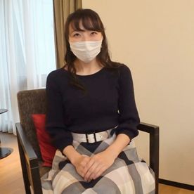 【素人／個撮】27歳おっとり雰囲気の清楚系OLお*さん。エロ大好きな本性露わにし身体クネらせイキ淫れる中出しセックス。 FC2-PPV-4601633