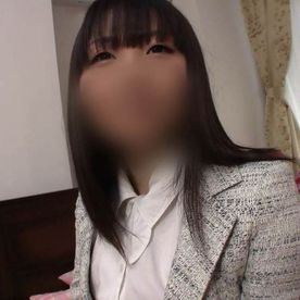 【素人】清楚で優しい素人お姉さん。ニヤニヤしながら濃厚フェラでたっぷりザーメン搾り取られちゃいます。 FC2-PPV-4440993