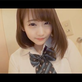 《低身長149cm×アイドル級18才》奇跡の05生まれ緊急出演 成長途中のち.いさな子宮に大量中出し。 FC2-PPV-4442339