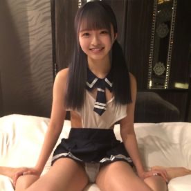 【奇跡の１８歳！天才カワイイの具現化系あゆちゃん】ちょっぴり背伸びをしたけど、中身は１８歳そのものでした FC2-PPV-4439941