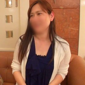 【個撮】ぽっちゃり体型熟女と不倫セックス。 無避妊正常位で剛毛おまんこをガン突き→大量中出し。 FC2-PPV-4522003