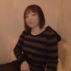 【人妻／熟女】55歳レジ打ちパートのスケベ奥さん。自慢の巨乳おっぱい揺らして淫れる中出しセックス。 FC2-PPV-4536873