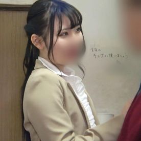 【個人撮影】清楚・真面目な同僚OLが痴女でした。 仕事中に人気のないところに誘われて無避妊セックス→中出し懇願。 FC2-PPV-4522578