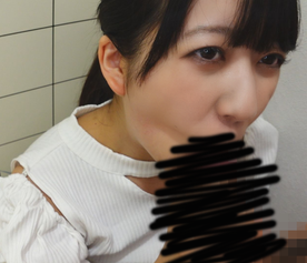 【素人個撮】 SNSで有名なあの女とDM　ド変態ぶり裏筋舐め。低刺激のベロ攻めで寸止めいじめ　【脈動するチンポ、口の中で射精】 FC2-PPV-4518178