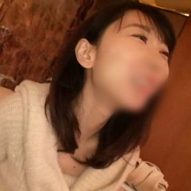 【熟女】清楚。48歳。スレンダー人妻。ちかこさん。電マオナニー披露。生チ○ポでメス顔イキ連発。 FC2-PPV-4528950