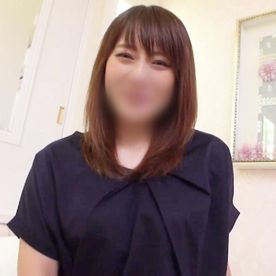 【中出し】36歳・専業主婦・熟女◆仁王立ちフェラ◆他人棒に子宮口をガツンガツンとノックされ悶え喘ぎ鳴くスケベ主婦の淫乱性交！ FC2-PPV-4532736