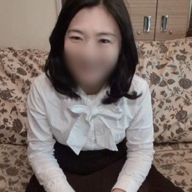 【人妻／熟女】50歳黒髪ミディアムヘアの上品奥さま。スケベ本性全開で快感にヨガリ淫れるハメ撮りセックス。 FC2-PPV-4513638