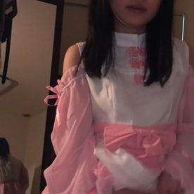 【数量限定】【コスプレ】コスプレが大好きな幸薄女子大生の連続中出しハメ撮り映像 FC2-PPV-4520458