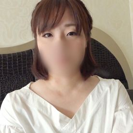 【人妻／熟女】28歳茶髪ショートボブの清楚奥さん。敏感なドＭボディをガン突きハメ撮りセックス。 FC2-PPV-4523675