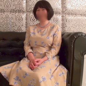 【個人撮影】パンツに乗るほど贅肉が付いた豊満熟妻(52歳) 久々のセックスで気持ちが高まり、フェラ・パイズリで挿入懇願。 FC2-PPV-4530670