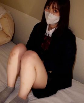 警戒心強い本物18歳が徐々に体を許す実録映像。初めて見せた新鮮裸体へ生中出しする瞬間を捉えた高画質原版。 FC2-PPV-4517824