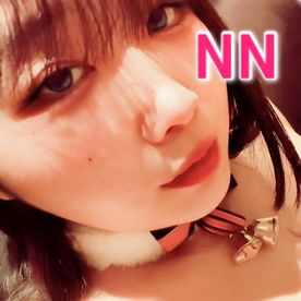 モデル体型の美乳さん20歳サンタコスで中出しエッチ