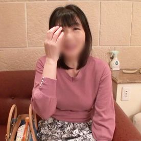 【熟女】色白美肌。癒し系。人妻。53歳。みさこさん。90／70／98というゴージャスボディ。エロいオナニー披露。他人棒でイキ狂い。 FC2-PPV-4616972