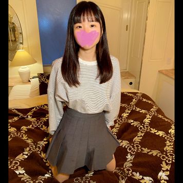FC2 PPV 4594881 ★特典で無修正♀124 道端にしょんぼり立っていたひよこを保護してラブホテルに連れ込んだときのプライベート中だしはめどり