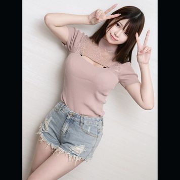 FC2 PPV 4595850 【SSS級上物モデル初参戦】202〇年度グランプリ入賞済み。バスト100cm超え。人気No.1高身長レースクイーン。