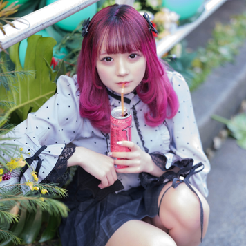 FC2 PPV 4595367 フォロワー万超え現職アイドルこのみちゃん★初めてのハメ撮り♡絶叫系淫語連発で膣内射精