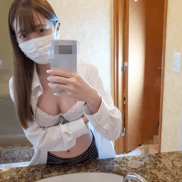 FC2 PPV 4658002 清純で好奇心旺盛な色白美乳。痛がりながらも性に貪欲の余りオジサンと中出しエッチ