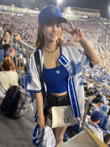 FC2 PPV 4685412 ⚠ハマの乳番長⚠Hカップ！舌使いがスケベ過ぎるデカパイ野球女子・25歳　野球観戦でヒートアップしてそのままホテルで中出しSEXしちゃいました『リカ』